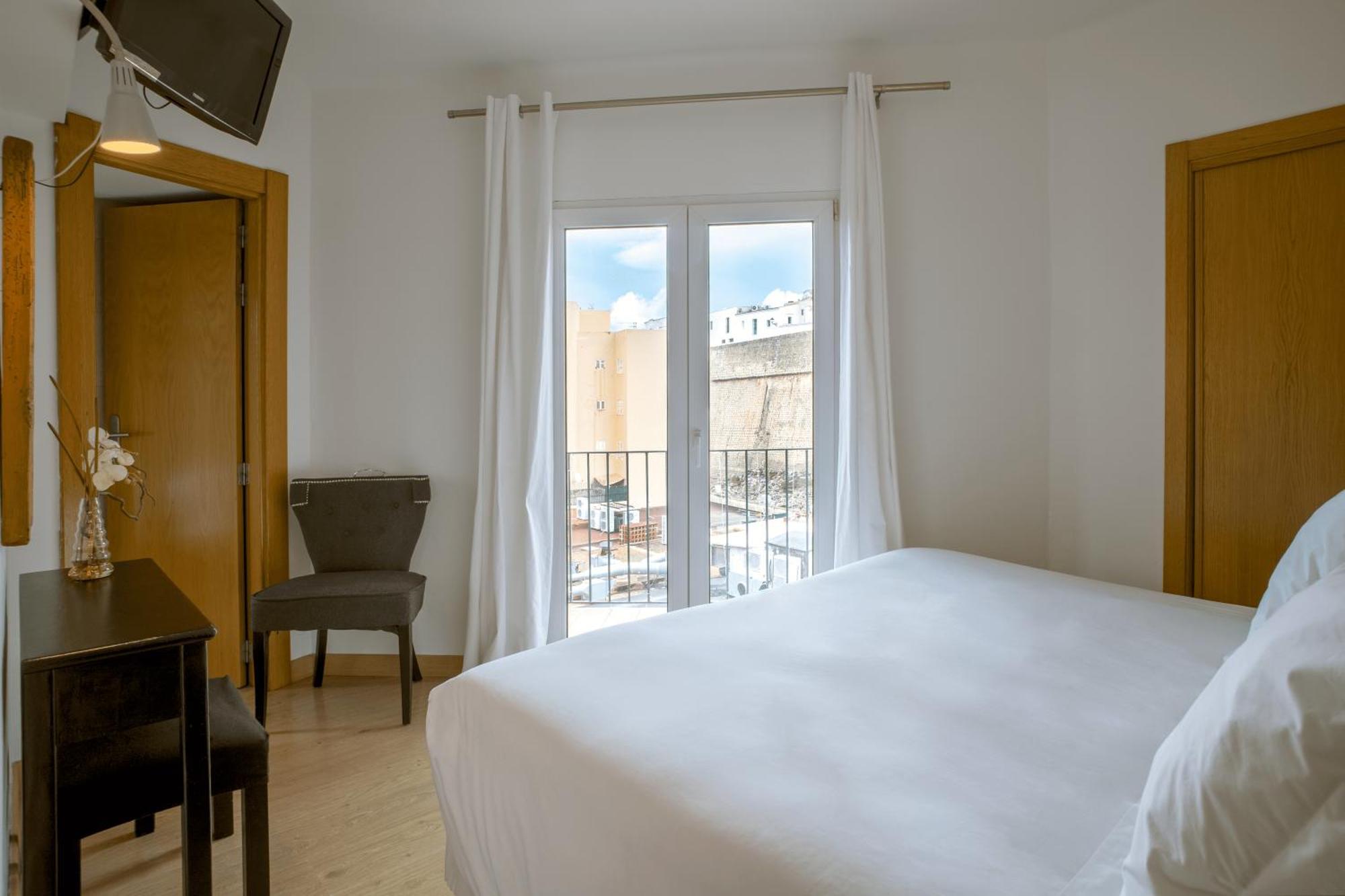 Hostal Parque Ibiza מראה חיצוני תמונה