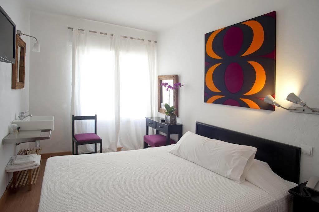Hostal Parque Ibiza מראה חיצוני תמונה